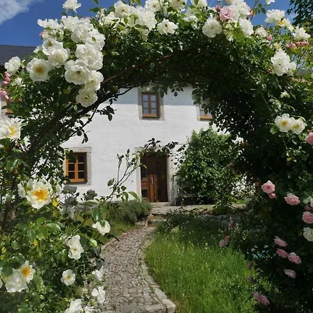 Spacious With Wellness Facilities Apartament Wunsiedel